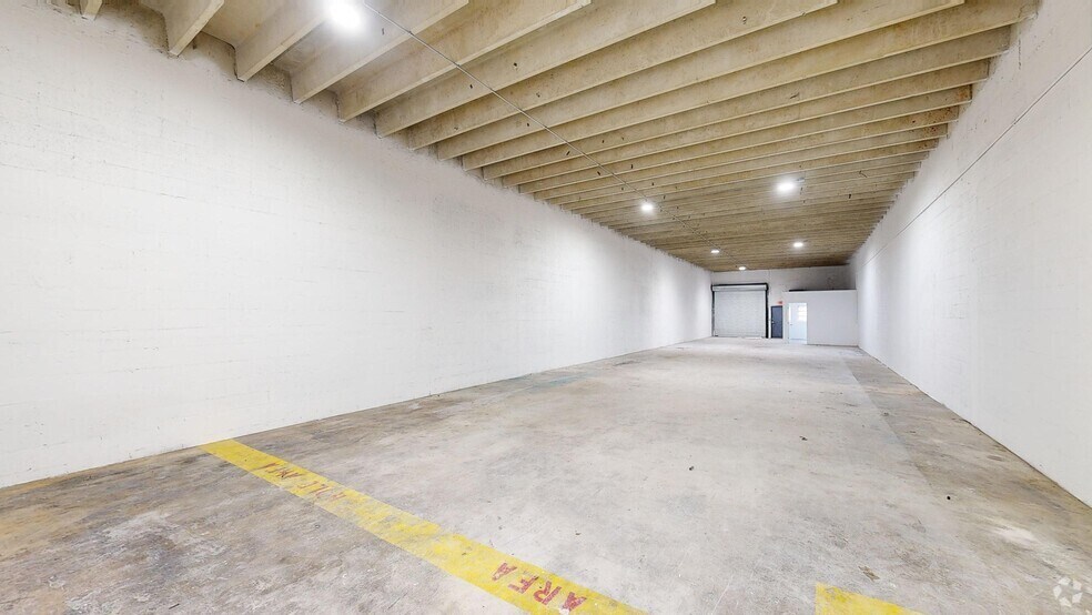 18520-18590 NE 2nd Ave, Miami, FL à louer - Numérisation 3D Matterport – Image 2 sur 10