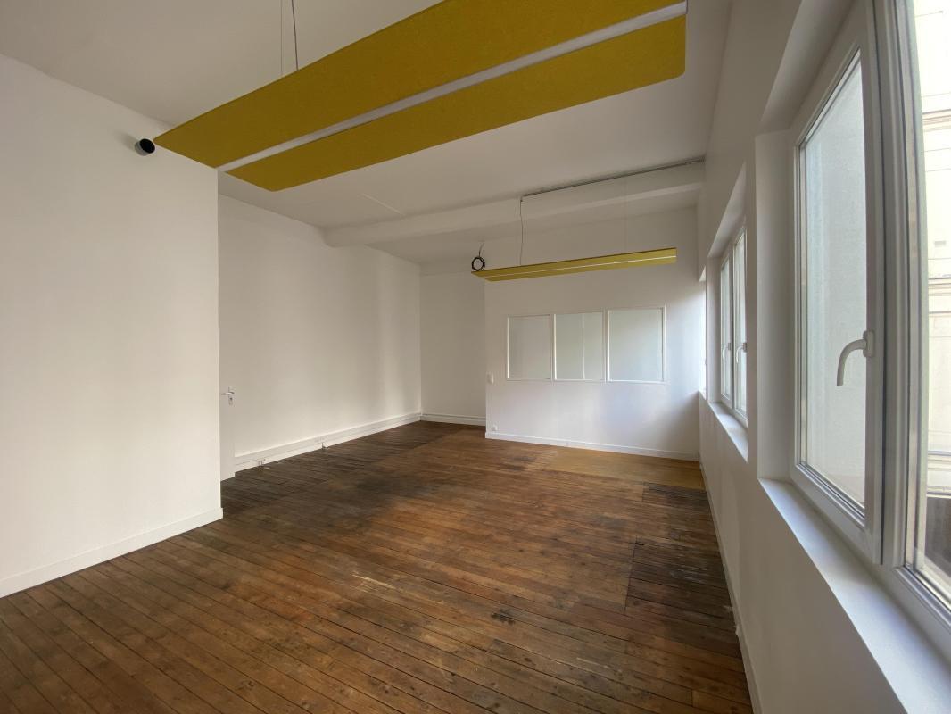Bureaux/Local commercial dans Paris à louer Photo intérieure– Image 1 sur 9