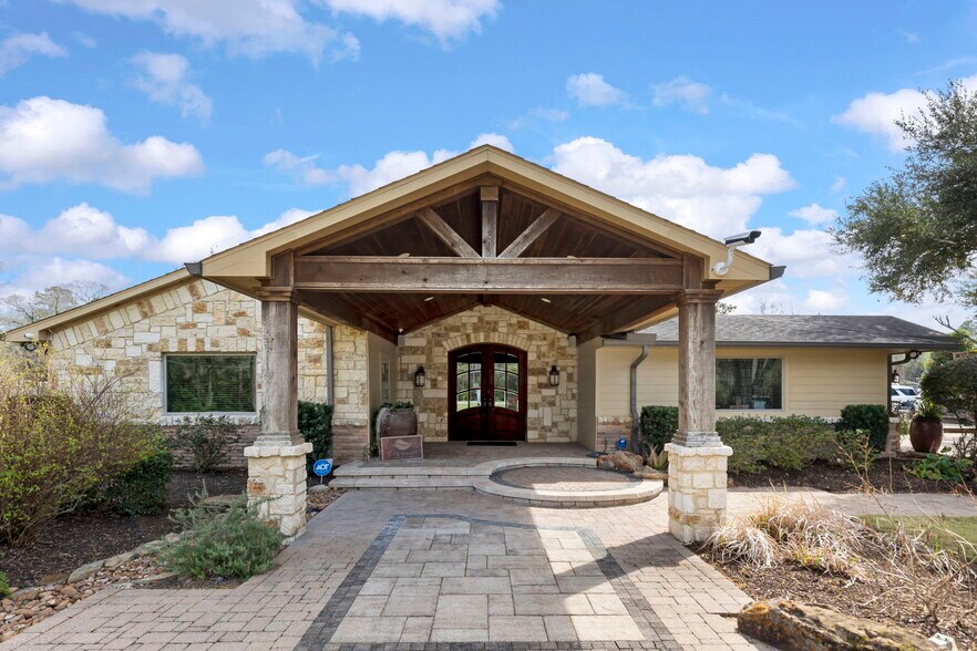 8711 Hufsmith Kuykendahl Rd, Tomball, TX à vendre - Photo de l’immeuble – Image 2 sur 50