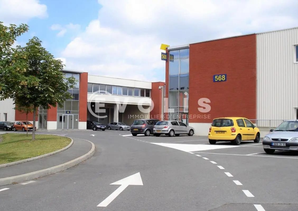 Local d’activités dans Saint-Ouen-sur-Seine à louer Photo de l’immeuble– Image 1 sur 2