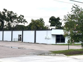4705 N Lois Ave, Tampa, FL à louer Photo intérieure– Image 1 sur 1