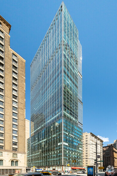 888 7th Ave, New York, NY à louer - Photo de l’immeuble – Image 2 sur 8