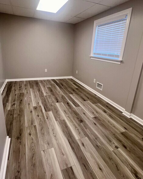 5311 Patterson Ave, Richmond, VA à louer - Photo intérieure – Image 2 sur 9
