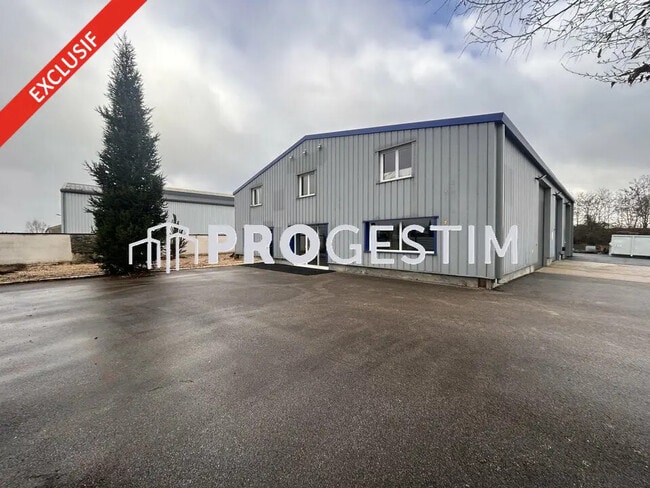 Plus de détails pour Local d'activités à louer