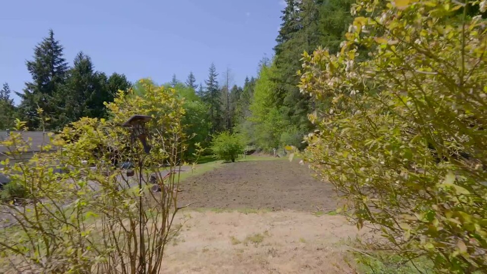 12832 Hunter Rd Sw, Rochester, WA à vendre - Vidéo sur l’annonce professionnelle – Image 3 sur 10
