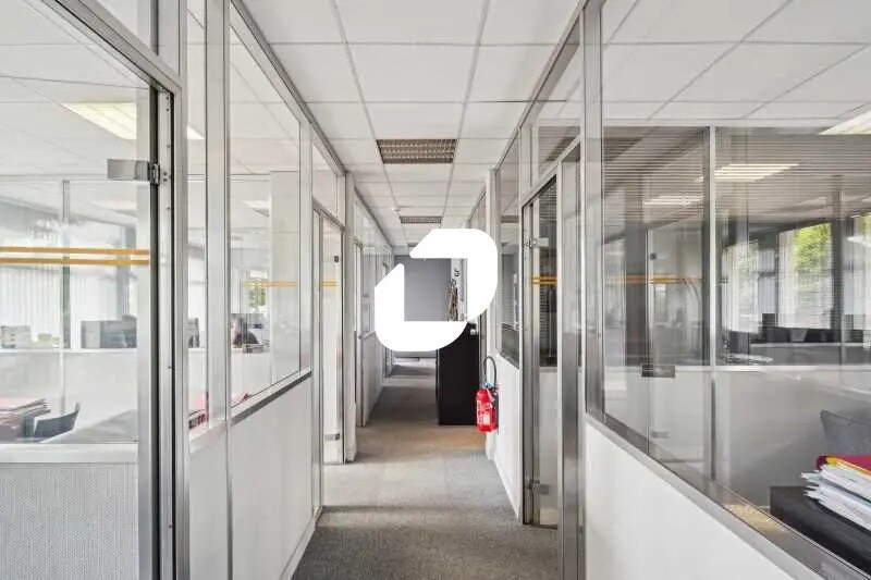 Bureau dans Antony à vendre - Photo de l’immeuble – Image 3 sur 16