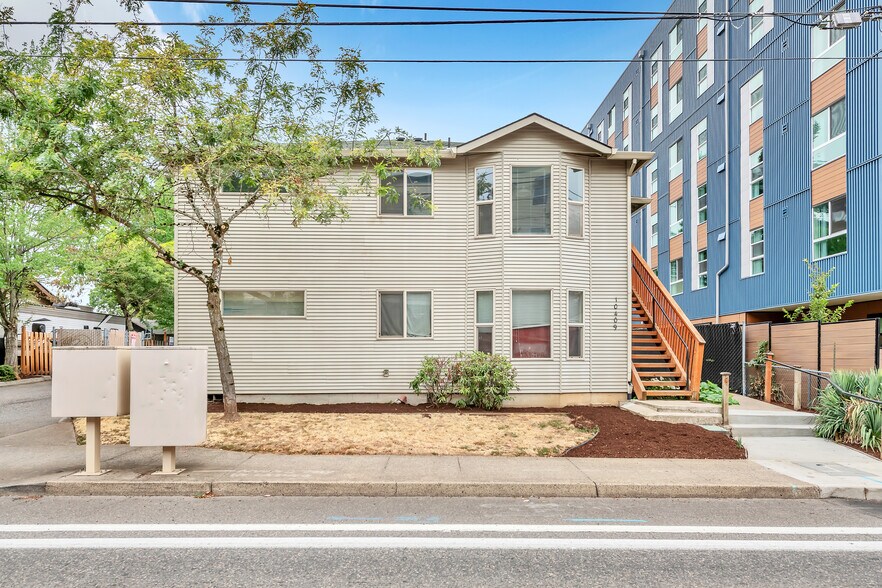 10405-10409 E Burnside St, Portland, OR à vendre - Photo de l’immeuble – Image 3 sur 10