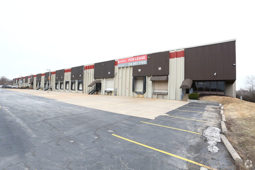 1812-1838 Walton Rd, Overland, MO à louer - Photo de l’immeuble – Image 2 sur 9