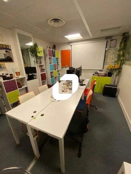 Bureau dans Paris à vendre - Photo de l’immeuble – Image 3 sur 4