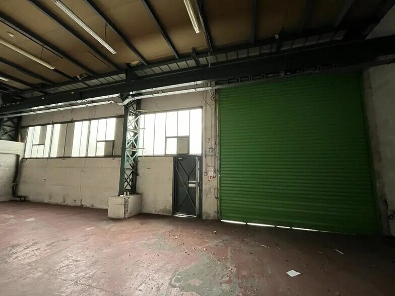 Local commercial dans Lyon à louer - Photo de l’immeuble – Image 3 sur 6