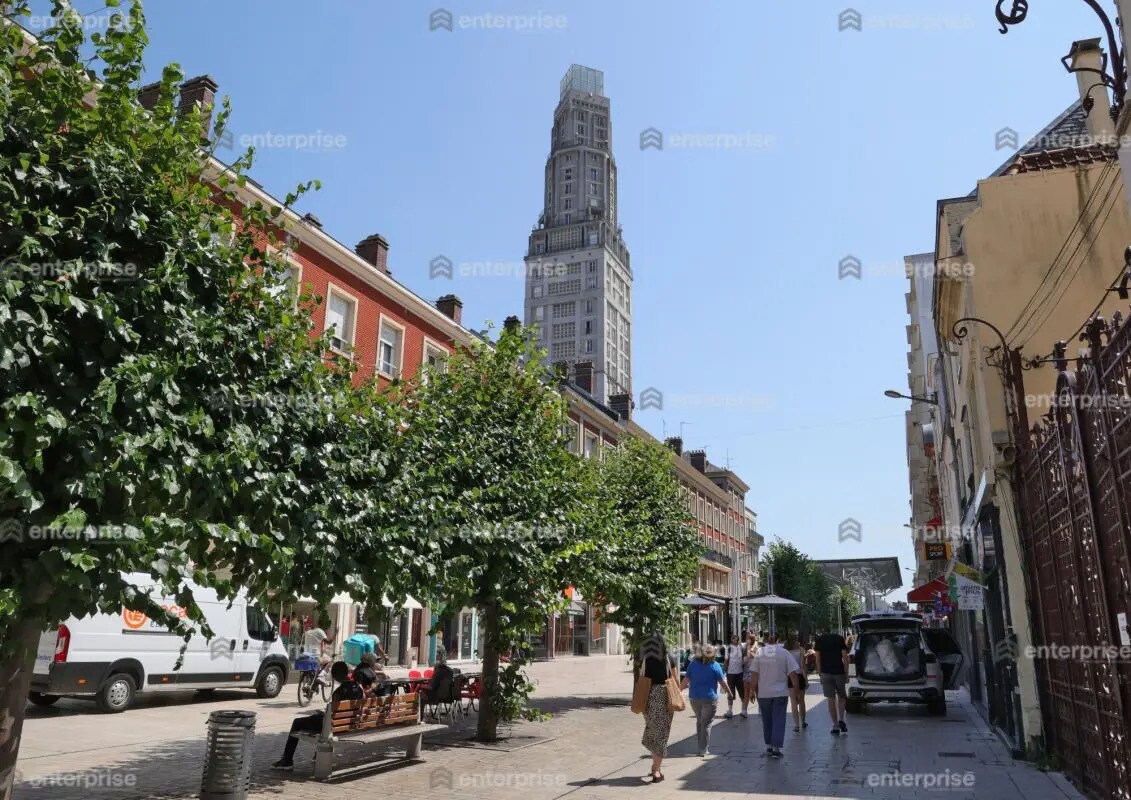 Bureau dans Amiens à louer Photo de l’immeuble– Image 1 sur 6