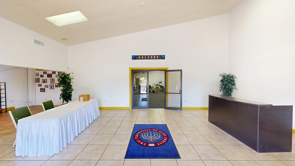 2120 Collier Ave, Fort Myers, FL à vendre - Numérisation 3D Matterport – Image 3 sur 22