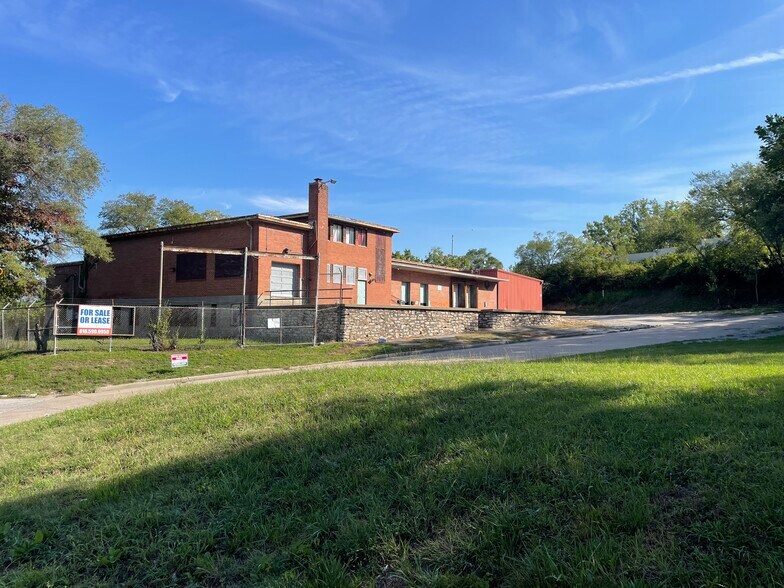 1400 E 2nd St, Kansas City, MO à vendre - Photo de l’immeuble – Image 3 sur 5