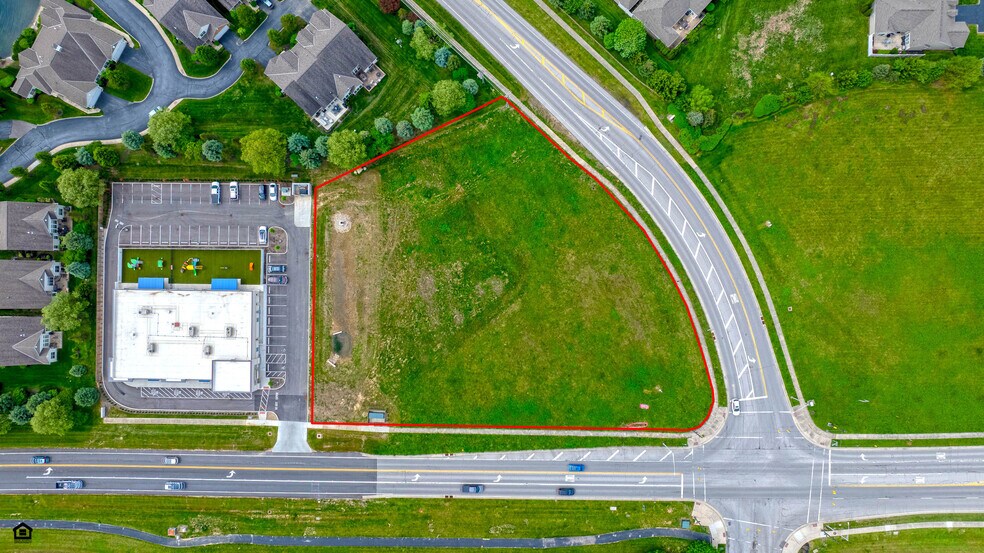 6239 Hayden Run Rd, Hilliard, OH à vendre - Photo de l’immeuble – Image 2 sur 29