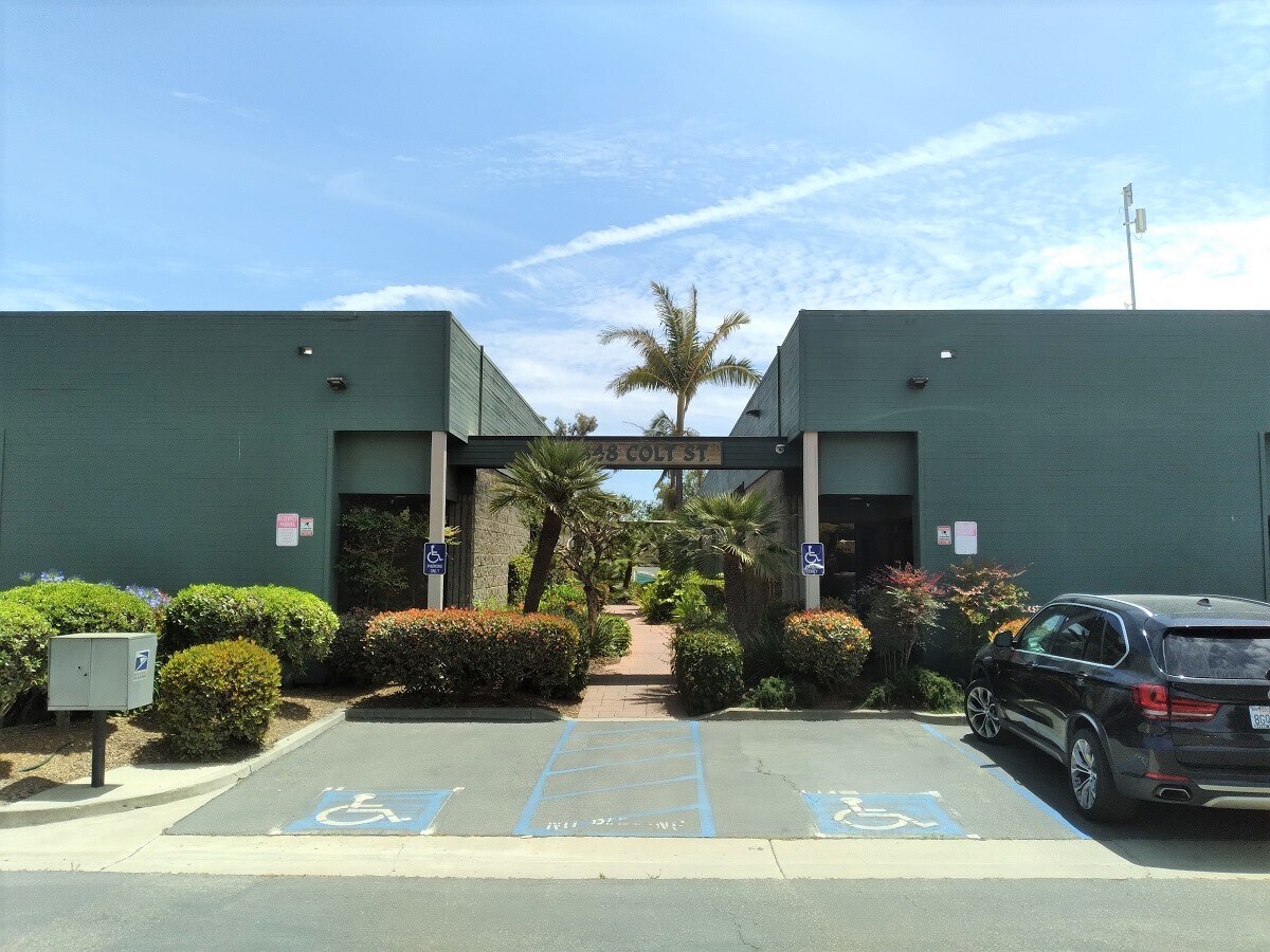 4848 Colt St, Ventura, CA à vendre Photo de l’immeuble– Image 1 sur 10