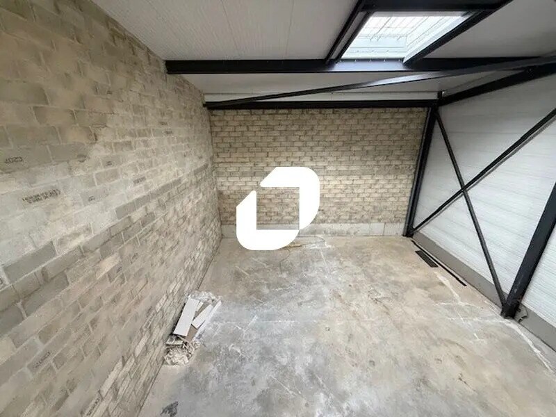 Local d’activités dans Ennery à louer Photo de l’immeuble– Image 1 sur 17