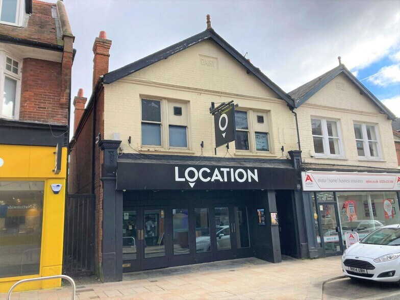 21 High St, Camberley à louer - Photo principale – Image 1 sur 1