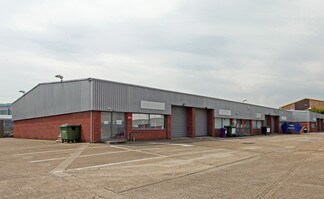 Plus de détails pour 87C Whitby Rd, Slough - Industriel/Logistique à louer