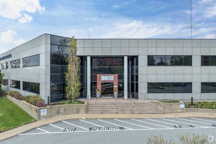 50 Cabot St, Needham, MA à louer - Photo de l’immeuble – Image 3 sur 4