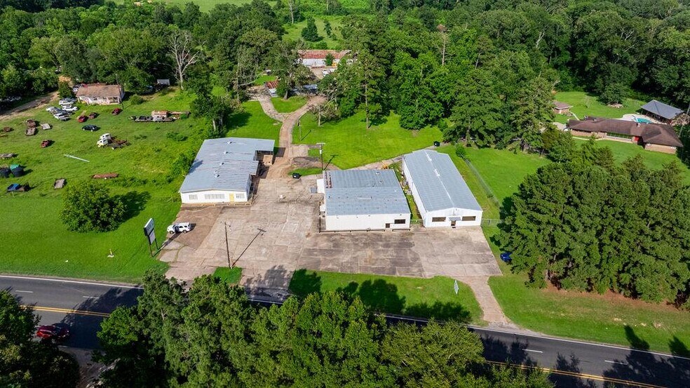 2524 US Highway 96 N, Center, TX à vendre - Photo de l’immeuble – Image 1 sur 51
