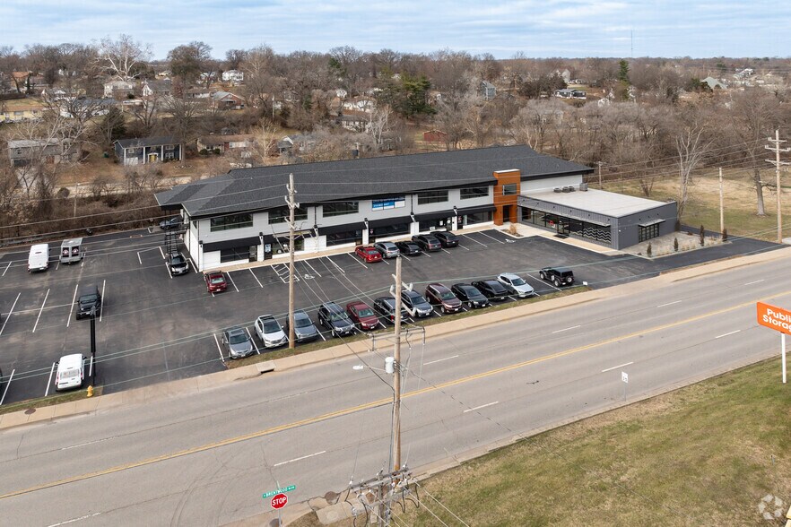 3201-3229 S Brentwood Blvd, Webster Groves, MO à louer - Aérien – Image 3 sur 13