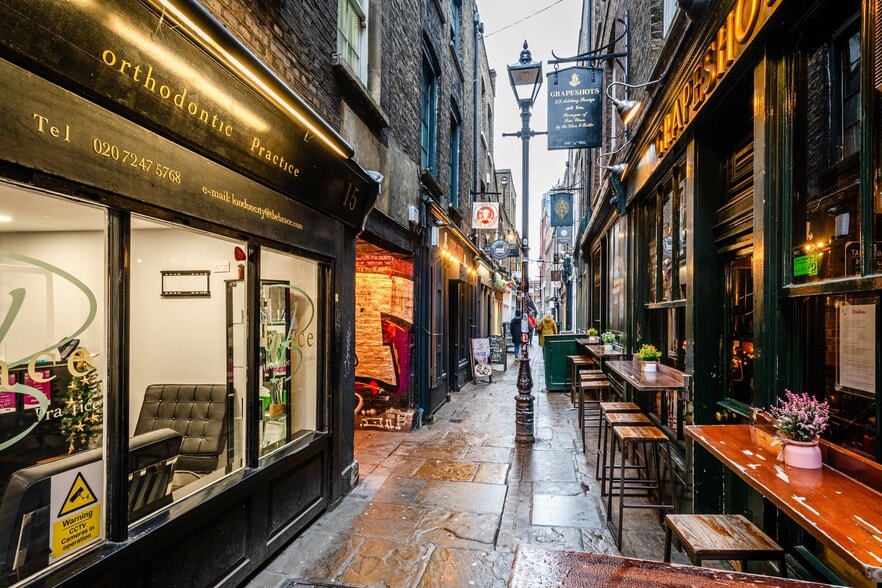 1-3 Artillery Passage, Londres à louer - Photo intérieure – Image 2 sur 11