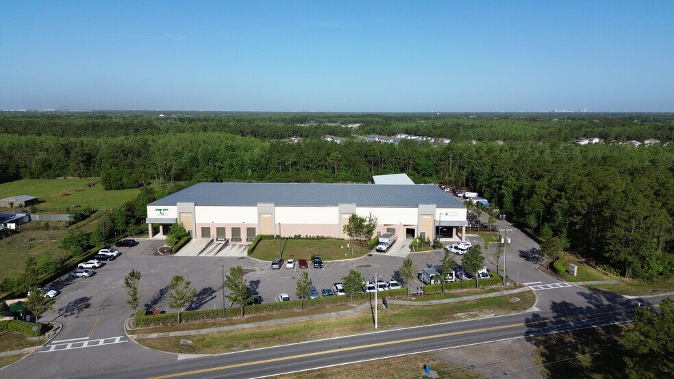5340 Young Pine Rd, Orlando, FL à louer - Photo de l’immeuble – Image 1 sur 6