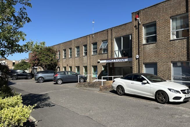 1-6 Princes Rd, Ferndown à louer - Photo de l’immeuble – Image 2 sur 2
