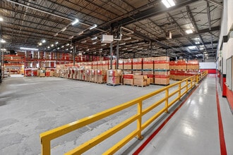 330 Av Avro, Pointe-claire, QC à louer Photo intérieure– Image 1 sur 9