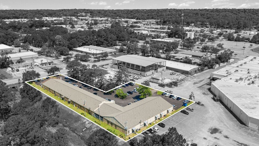 857 Downtowner Blvd, Mobile, AL à louer - Photo de l’immeuble – Image 2 sur 13