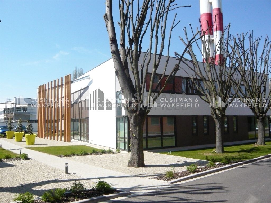 Bureau dans Strasbourg à louer Photo de l’immeuble– Image 1 sur 11