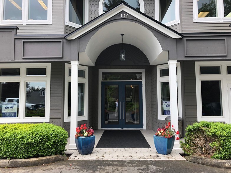 1140 Bethel Ave, Port Orchard, WA à louer - Photo de l’immeuble – Image 3 sur 7