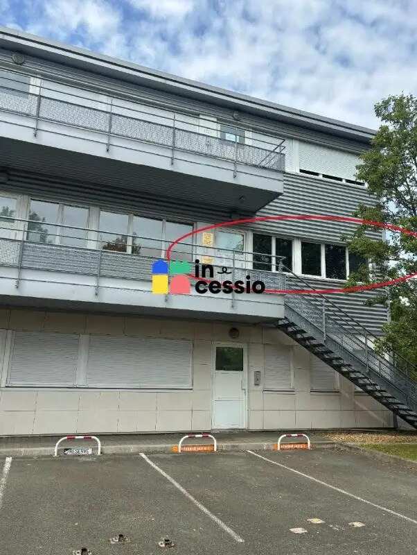 Plus de détails pour Bureau à vendre