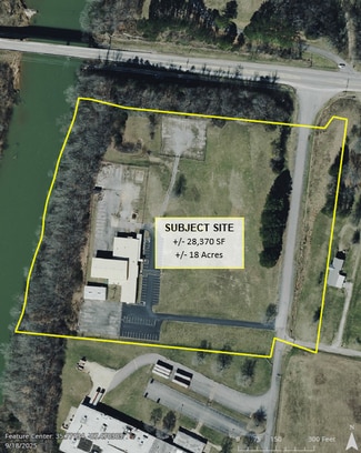 Plus de détails pour 150 Universal Dr, Centerville, TN - Spécialisé à vendre
