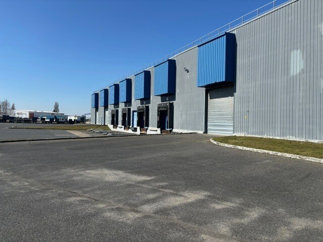 Plus de détails pour Industriel/Logistique à louer
