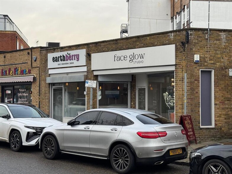 5-5A Forest Rd, Loughton à vendre - Photo de l’immeuble – Image 2 sur 7