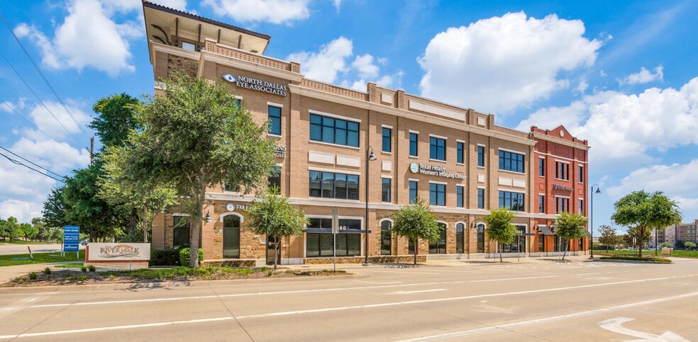 4370 Medical Arts Dr, Flower Mound, TX à louer - Photo de l’immeuble – Image 2 sur 20