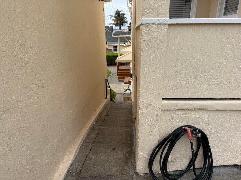 409 Carolina St, Vallejo, CA à vendre - Photo de l’immeuble – Image 3 sur 13