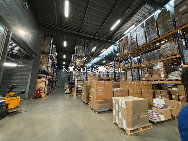 Industriel/Logistique dans Quint-Fonsegrives à louer - Photo intérieure – Image 2 sur 4