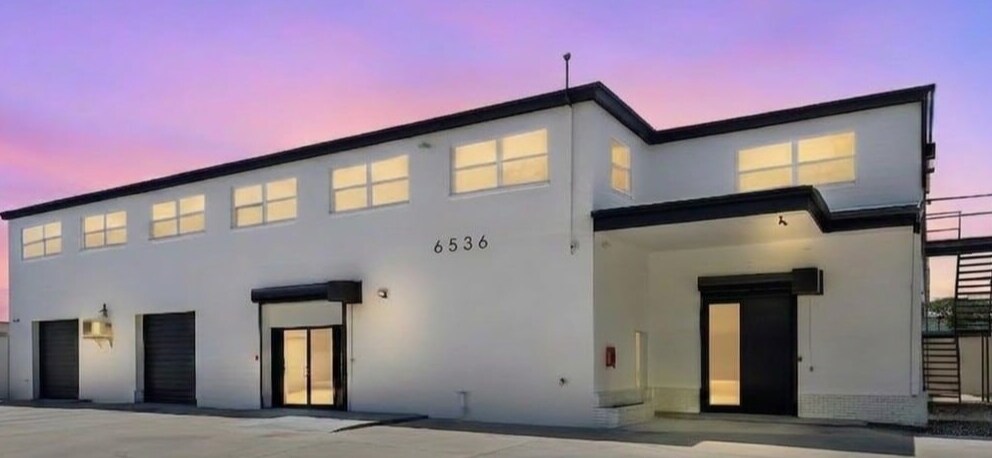 6536 Lincoln Way N, Saint Petersburg, FL à louer Photo de l’immeuble– Image 1 sur 53