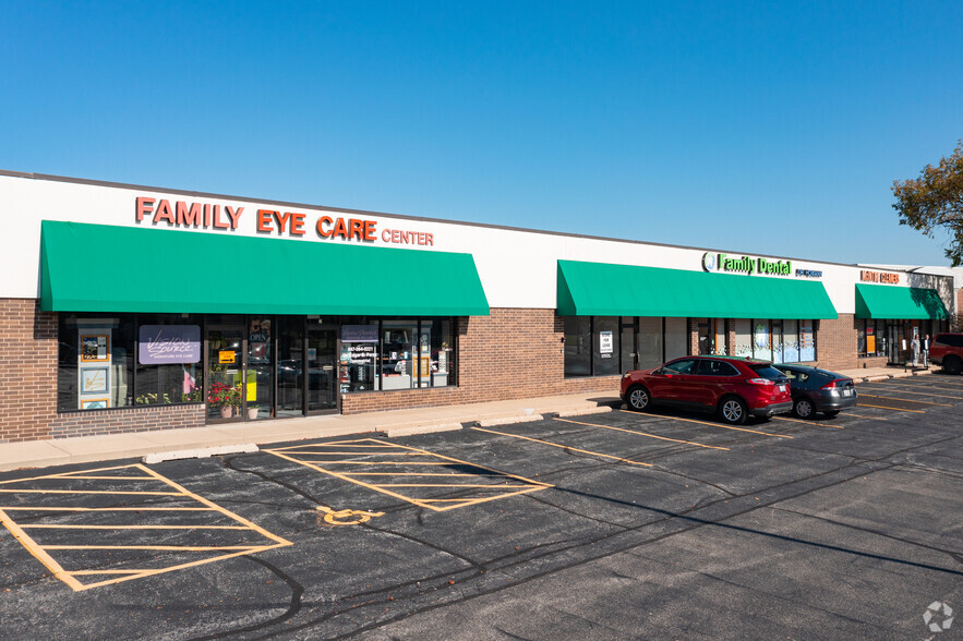 2-12 E Devon Ave, Elk Grove Village, IL à louer - Photo de l’immeuble – Image 1 sur 5