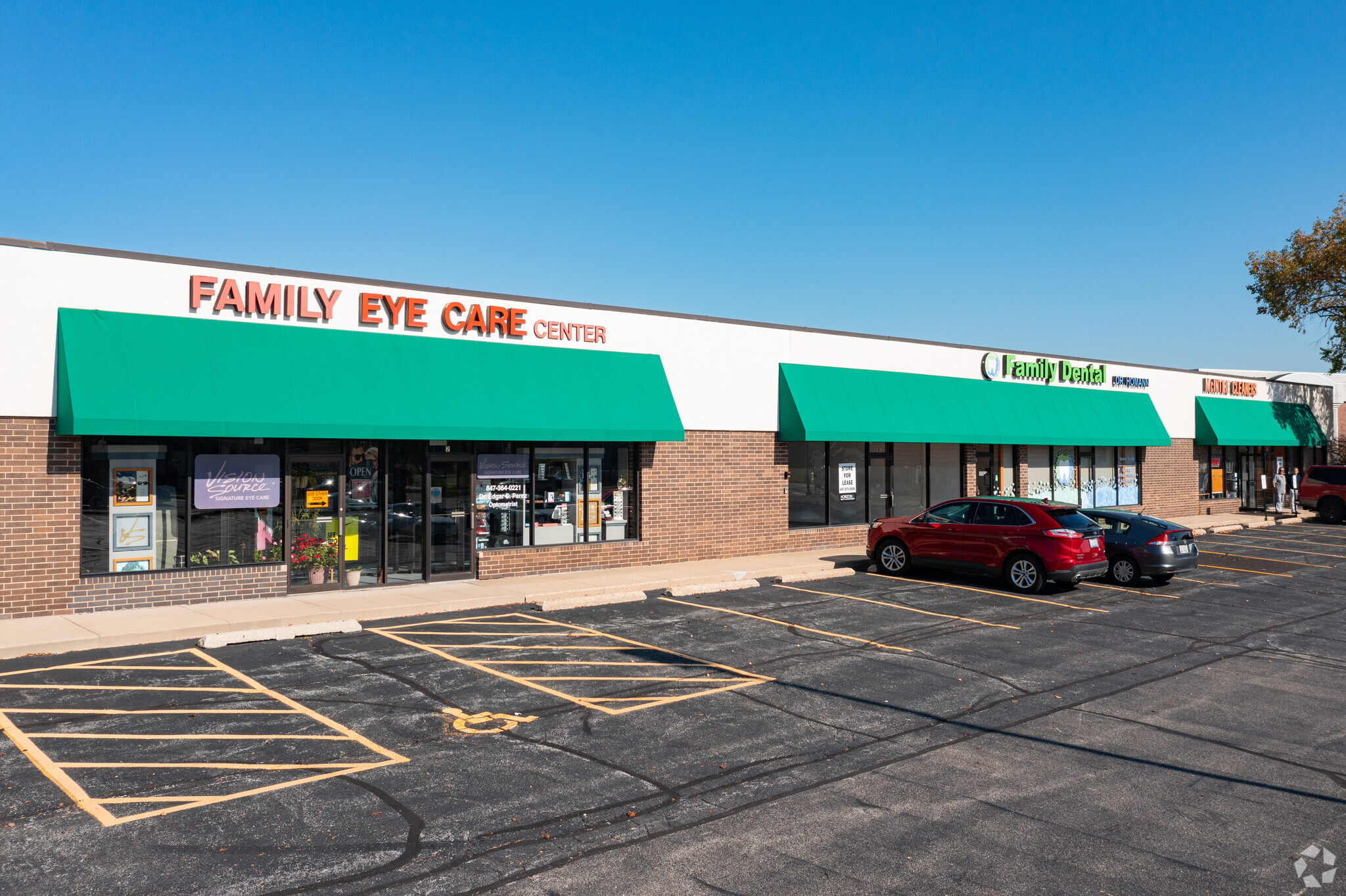 2-12 E Devon Ave, Elk Grove Village, IL à louer Photo de l’immeuble– Image 1 sur 6