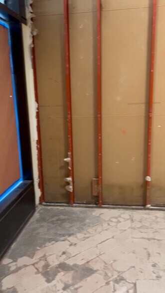 211 E Ohio St, Chicago, IL à louer - Vidéo sur l’annonce professionnelle – Image 2 sur 7