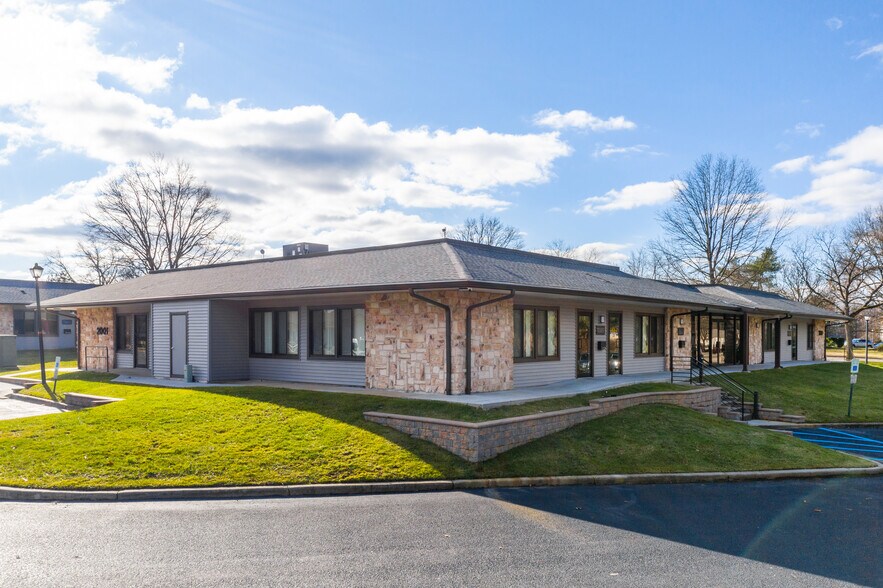 1002-2001 Lincoln Dr W, Marlton, NJ à louer - Photo de l’immeuble – Image 3 sur 13
