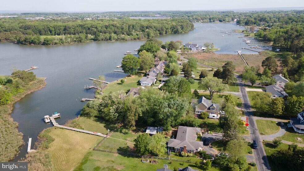 107 Parks Rd, Chester, MD à vendre - Photo de l’immeuble – Image 3 sur 13