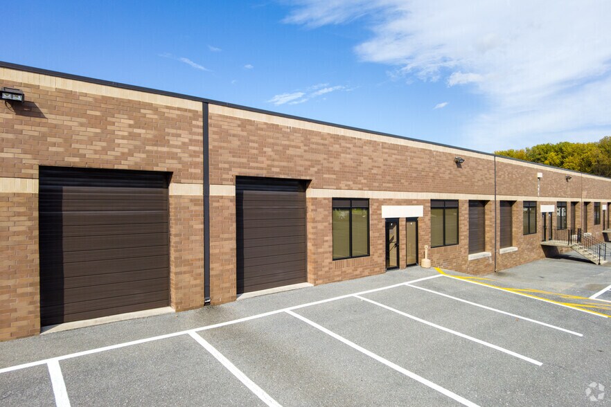 709 Digital Dr, Linthicum, MD à louer - Photo de l’immeuble – Image 3 sur 4