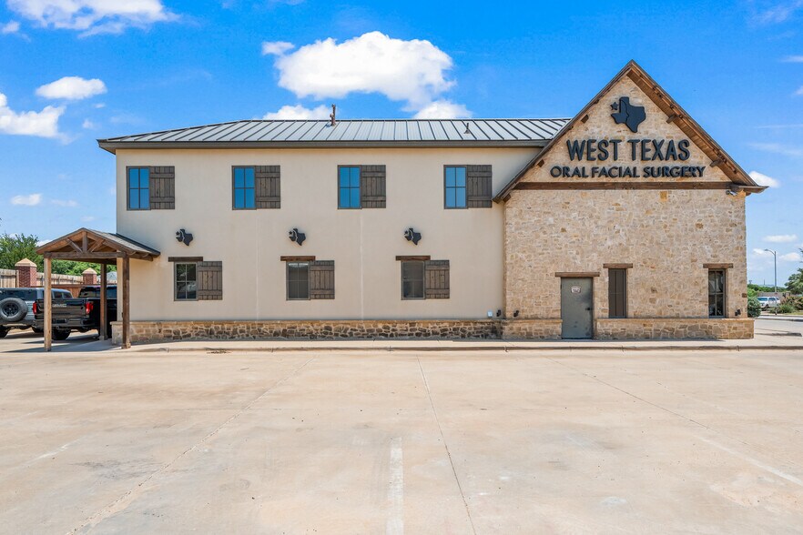7515 Quaker Ave, Lubbock, TX à vendre - Photo de l’immeuble – Image 3 sur 37