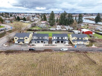 Plus de détails pour Duplex For Sale and 3 lots for sale – Logement à vendre, Lebanon, OR