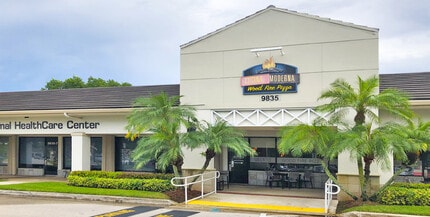 9835-9859 Lake Worth Rd, Lake Worth, FL à louer Photo de l’immeuble– Image 2 sur 4
