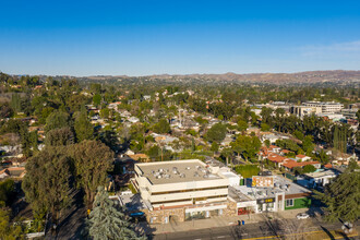 5311 Topanga Canyon Blvd, Woodland Hills, CA - VUE AÉRIENNE  vue de carte